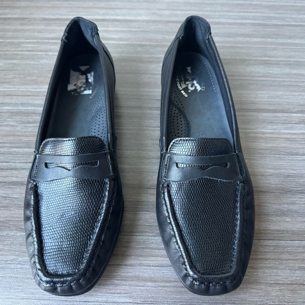 SAS Black Textured Leather Loafers